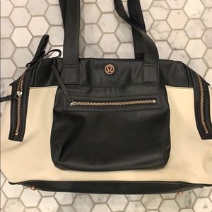 Lululemon workout bag